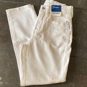 NWT Old Navy Women’s Straight Jeans in Crisp White